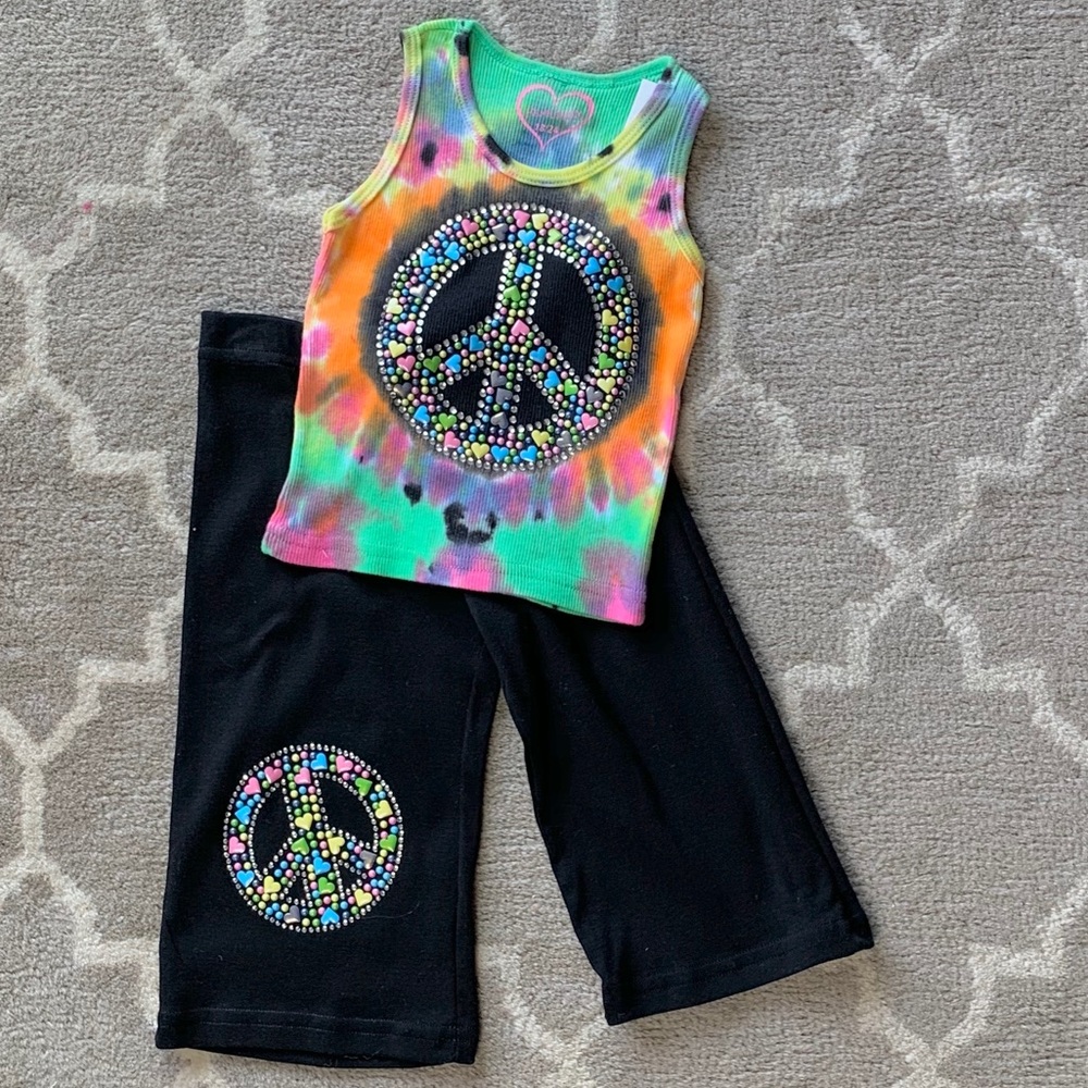 NWT Heartache tank/pants set